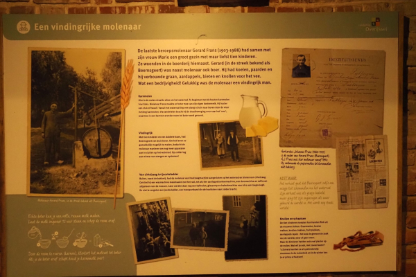 Jet informatiepaneel over molenaar Geert Frans